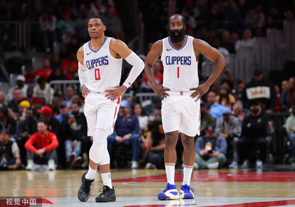 他在进攻端 他在进攻端